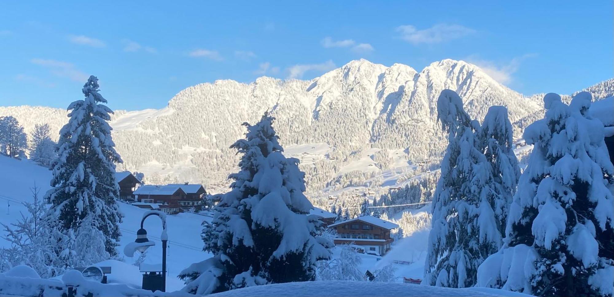 Apartamento Haus Hislop Inneralpbach Exterior foto